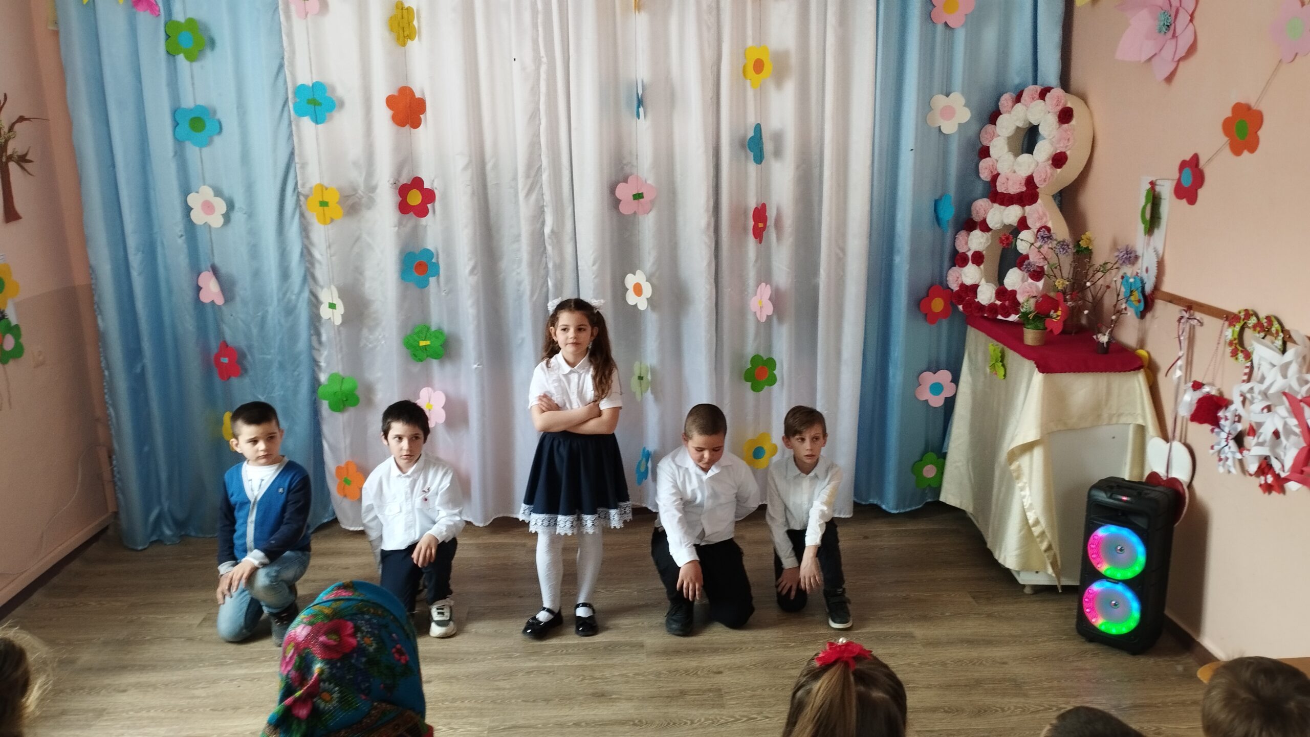 De ziua ta, iubită mamă!